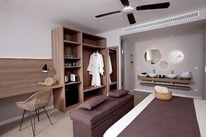 Eques Petit Resort