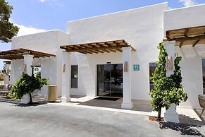 Eques Petit Resort
