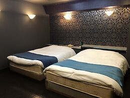 Hotel First Inn - Adults Only