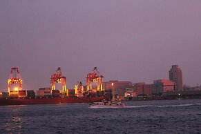 TOMARO Osaka Bay