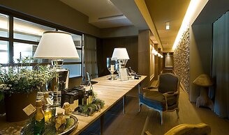 Meltar Boutique Hotel