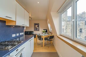 Rose Street Apartment City Centre