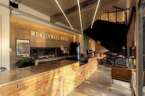 Wonderwall Hotel