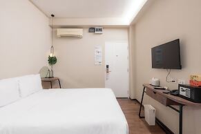 Wonderwall Hotel