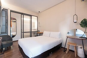 Wonderwall Hotel