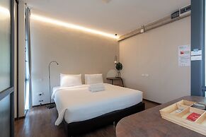 Wonderwall Hotel