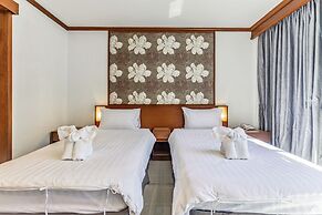Rattana Beach Hotel