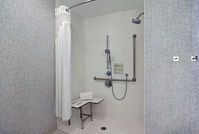 Holiday Inn Express Kingston West by IHG