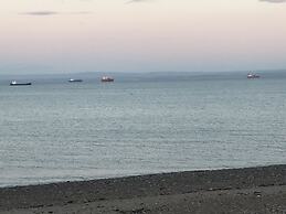 Beach Apartment - Kirkcaldy
