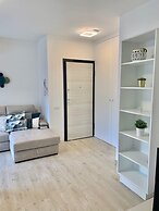 Ausel Apartments