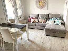 Ausel Apartments