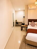 Ethnic Thematic Hotel