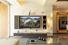 Solmare Apartments & Suites