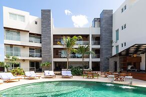 Solmare Apartments & Suites
