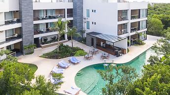 Solmare Apartments & Suites