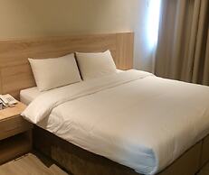 Grand Flora Hotel