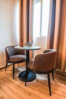 Grand Flora Hotel