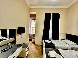 Taksim Palace İstanbul Hotel