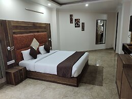 Hotel White Pearl