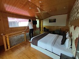 Hotel White Pearl