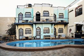 Monica Hotel