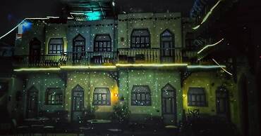 Monica Hotel