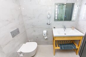 Delight Hotel