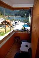 Danis Motel