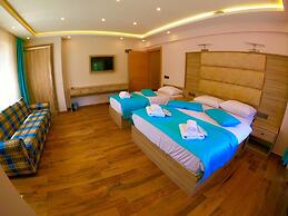 Danis Motel