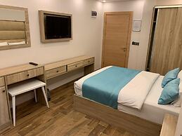 Danis Motel