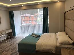 Danis Motel