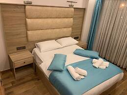 Danis Motel