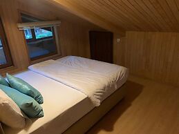 Danis Motel