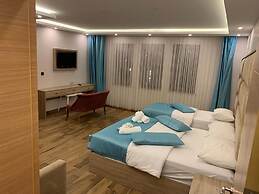 Danis Motel