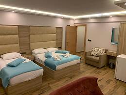 Danis Motel