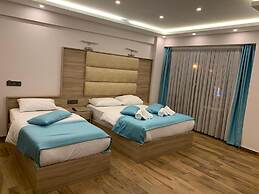 Danis Motel