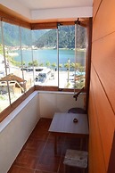 Danis Motel