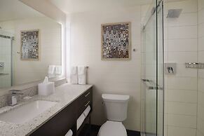 TownePlace Suites by Marriott Oshawa