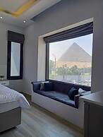 Elite Pyramids Inn