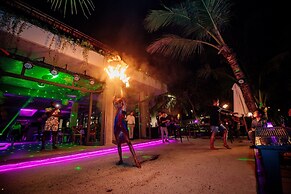 Sunset Beach Resort & Spa- Beachfront Pirate Fire Show
