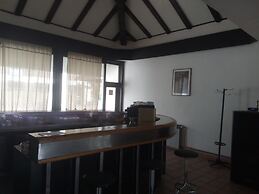 Motel Licki Krovovi