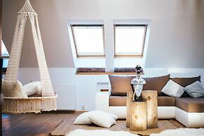 Golden Angel Apartment
