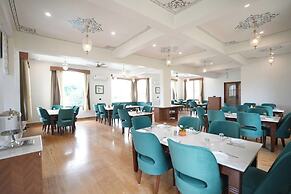 Maangarh Resort