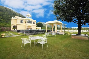 Maangarh Resort