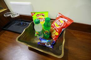 Base9 Airport Hotel