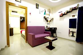 Base9 Airport Hotel