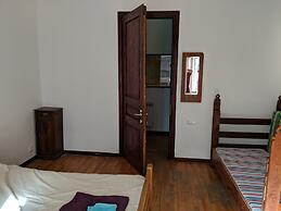 Diwan - Hostel