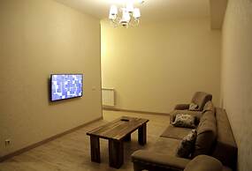 Full Comfort Apartment at Chavchavadze