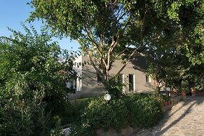 Proimos Apartments
