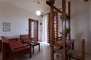 Proimos Apartments